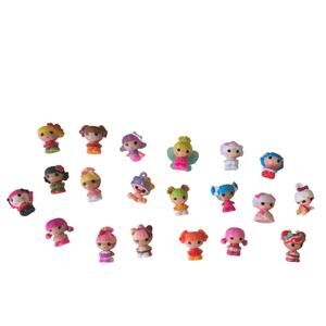 Lalaloopsy Tinies Set of 20 Figures Including Pix E, Flutters